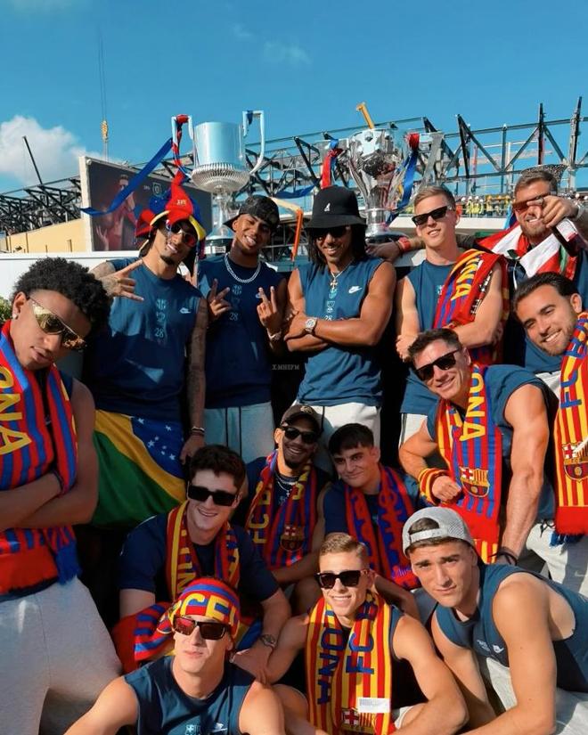 巴萨拖欠拜仁2000万莱万转会费？德雷森：已经付清了（德雷森回应巴萨欠款传闻：莱万转会费2000万已结清）