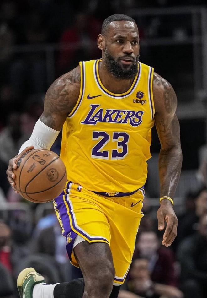 罗马诺都称很少见！萨拉赫炮轰利物浦，很难继续在安菲尔德效力了（罗马诺称罕见一幕：萨拉赫怒批利物浦，或难再留安菲尔德）