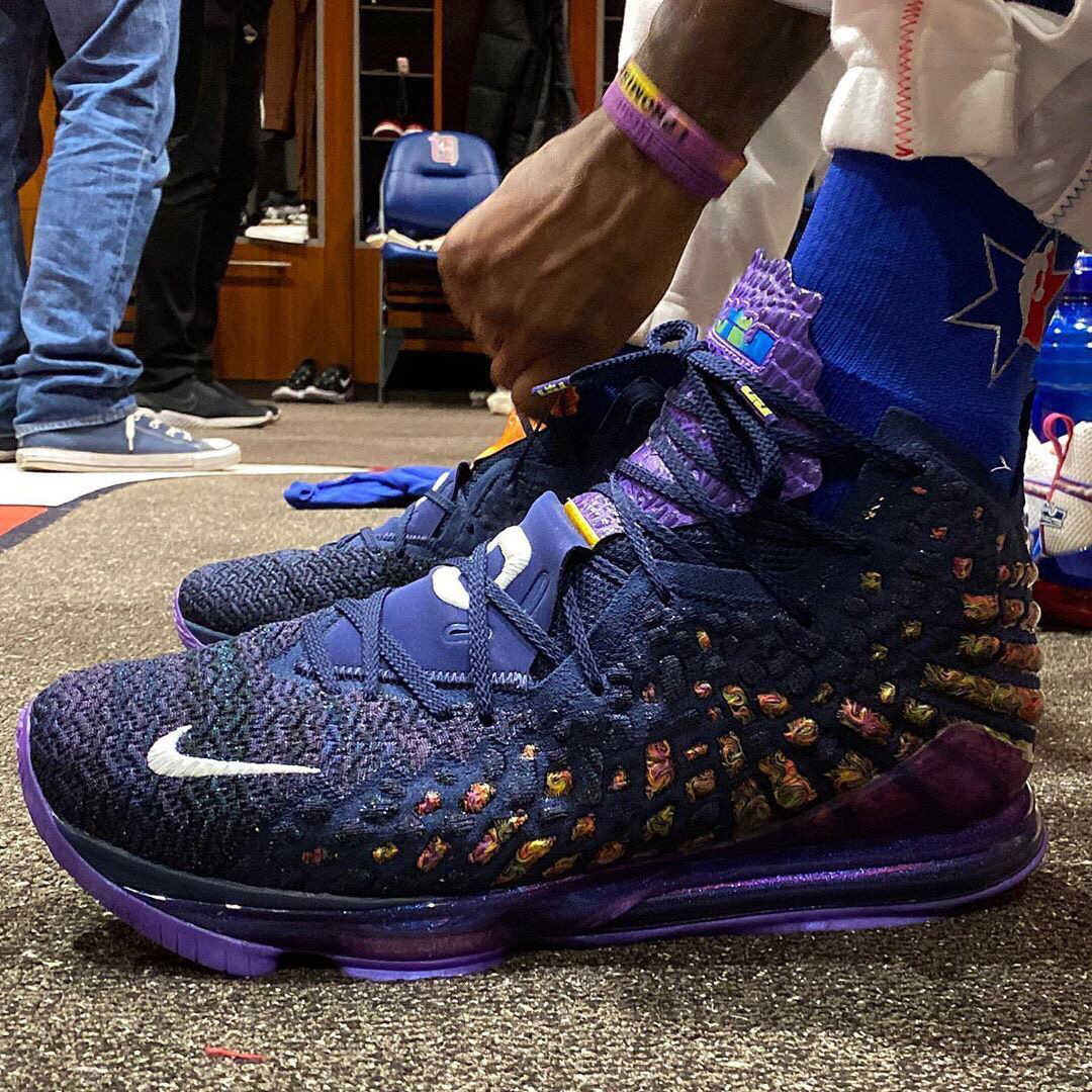 早报：德比之夜属于红色（晨报：红色主宰德比之夜）