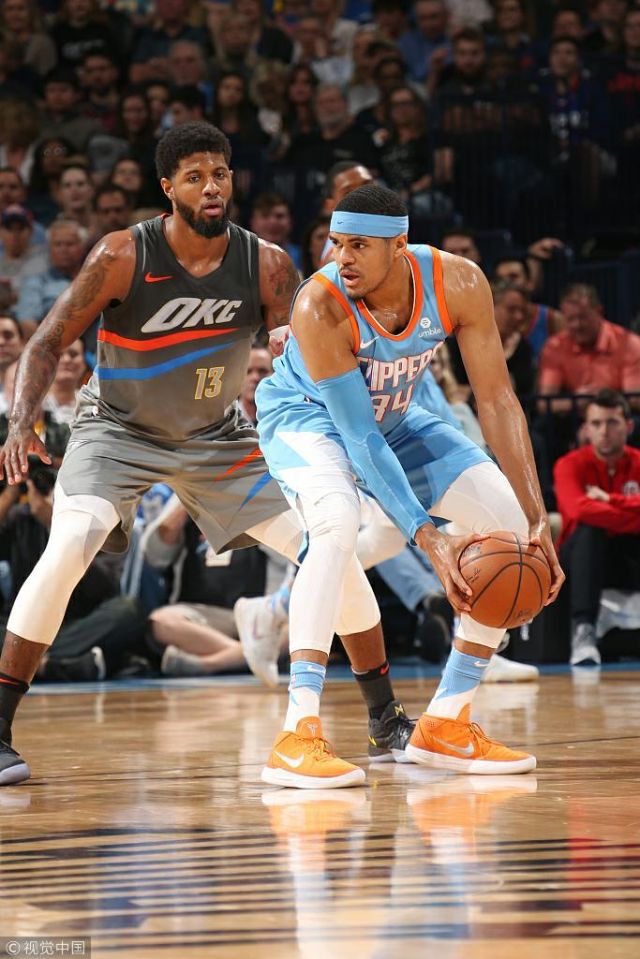 队报：尽管梅西在美职联表现出色，但足球在美国依然地位轻微（队报：梅西美职联表现抢眼，足球在美国仍属小众）