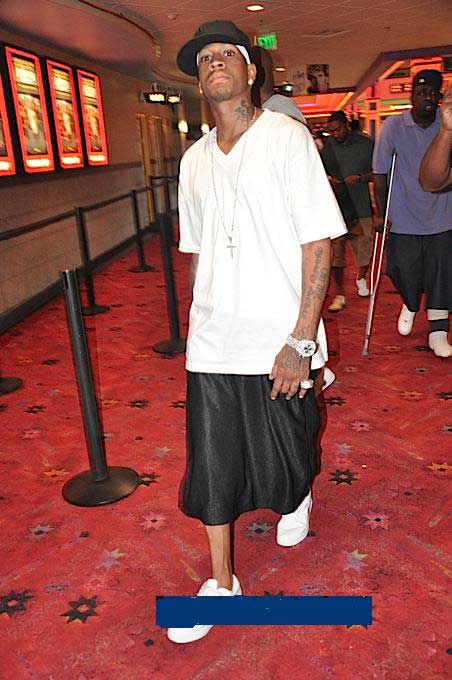 欧冠：利物浦3-2击败马赛（欧冠：利物浦3比2险胜马赛）