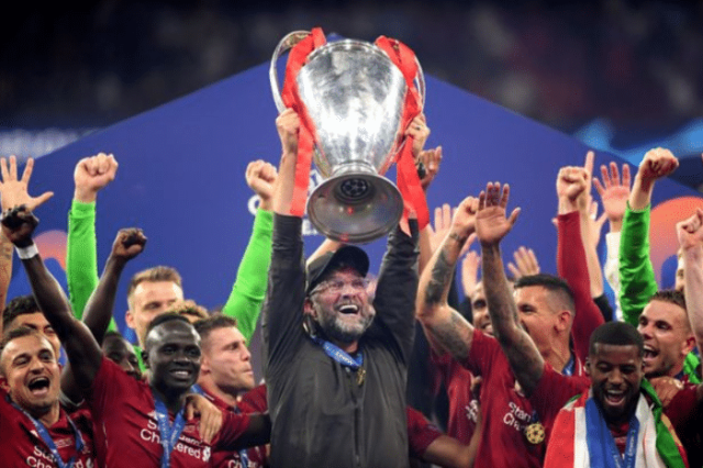 皇马队史第五次西甲主场有两人被罚下，上一次是20年前（皇马西甲主场两人被逐为队史第5次，距上次已过20年）