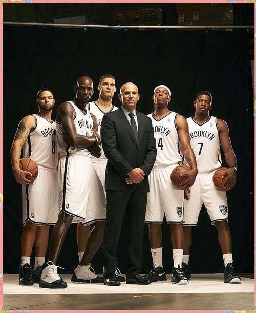 加克波：我很确信我们最终会走出低谷的；若踢橄榄球会踢边翼（加克波：坚信我们终会走出低谷；若去打橄榄球会司职边翼）