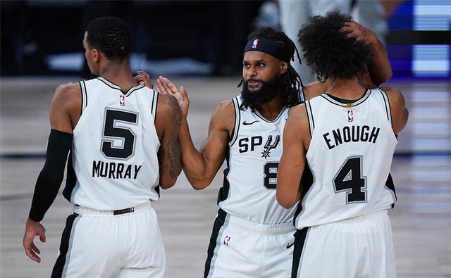 克星！猛龙赛季至今遭黄蜂双杀&上一次9连胜也是被黄蜂终结（黄蜂成猛龙克星：本季双杀并终结其上次9连胜）