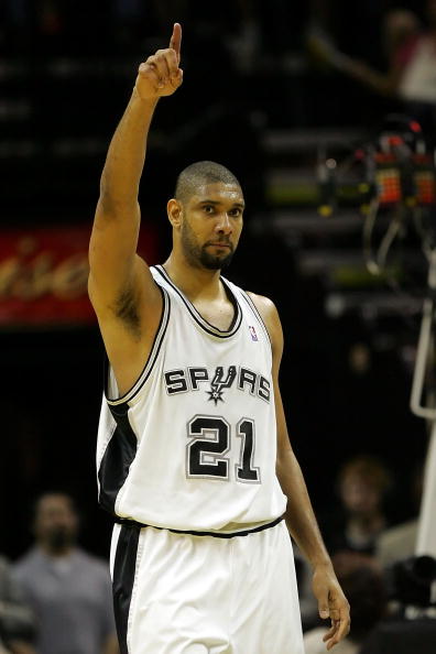 国安vs河南半场数据：控球率56%-44%，河南半场0射正（半场数据：国安控球56%-44%占上风，河南0次射正）