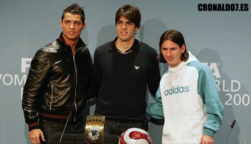 海纳：没注意到针对赫内斯的横幅；拜仁的章程比50+1严格（海纳称未注意反赫内斯横幅：拜仁章程严于50+1）